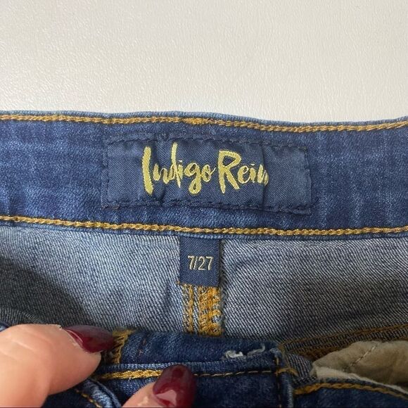 Indigo Rein | Stretch High Rise Denim Shorts - Picture 2 of 4